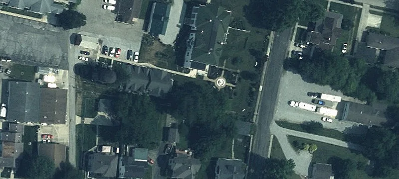 Main St