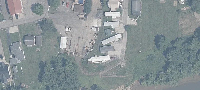 735 Kelly Ln