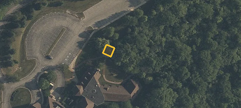 30000 Riv Rd