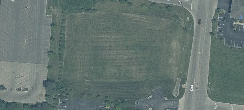 Commerce Ctr Dr