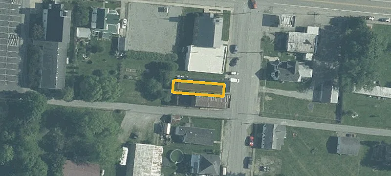 33 High St