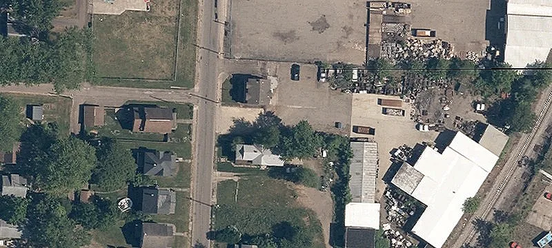 1416 Maple NE Ave