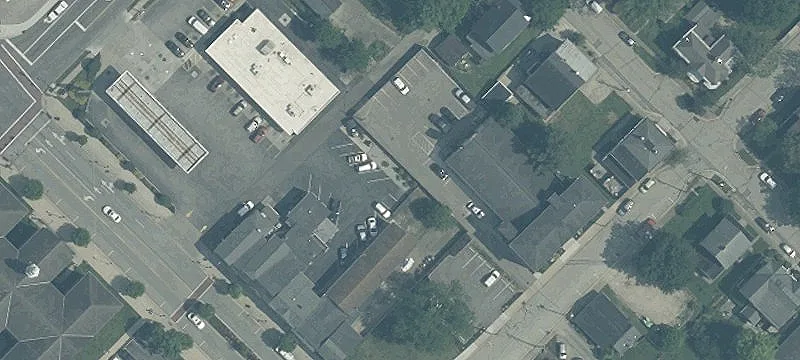 Main St
