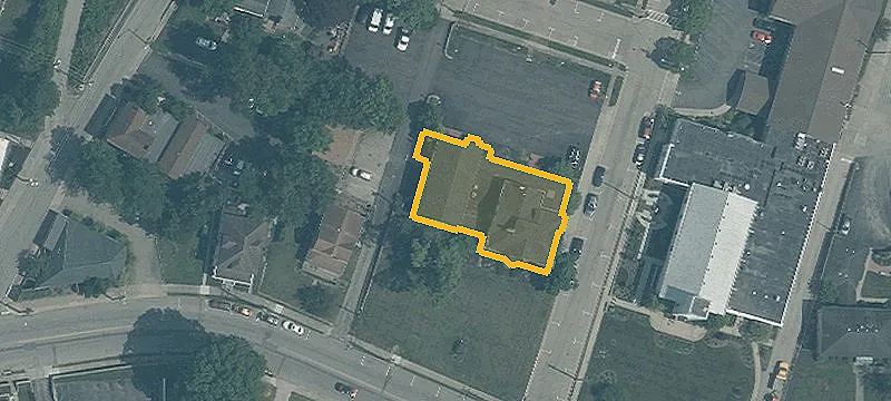 529 Main St