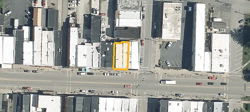 208 Main St