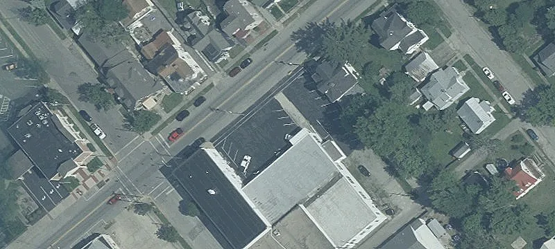 Main St