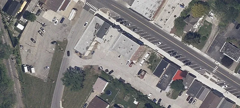 927 Main St