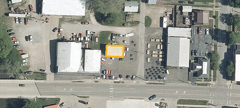 320 Main St