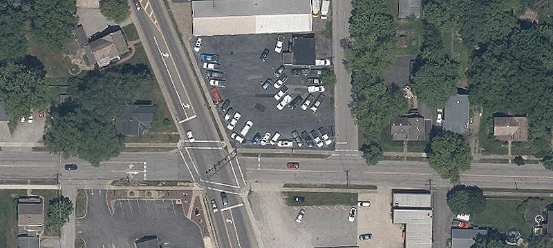 Main At E Salem St