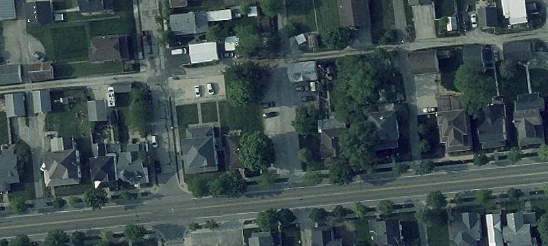 323 Main St