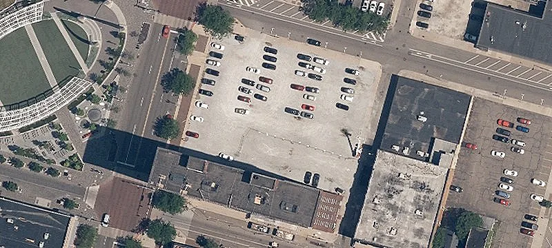 Market N Ave