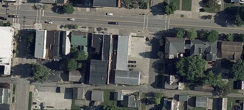 182 Main St