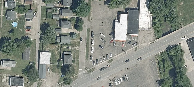 Lincoln Ave