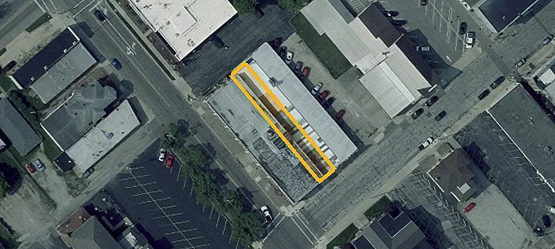 128 3rd St