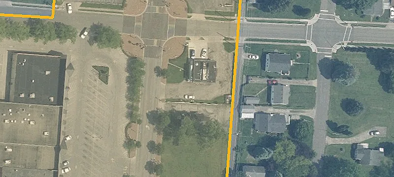 Yearling Rd