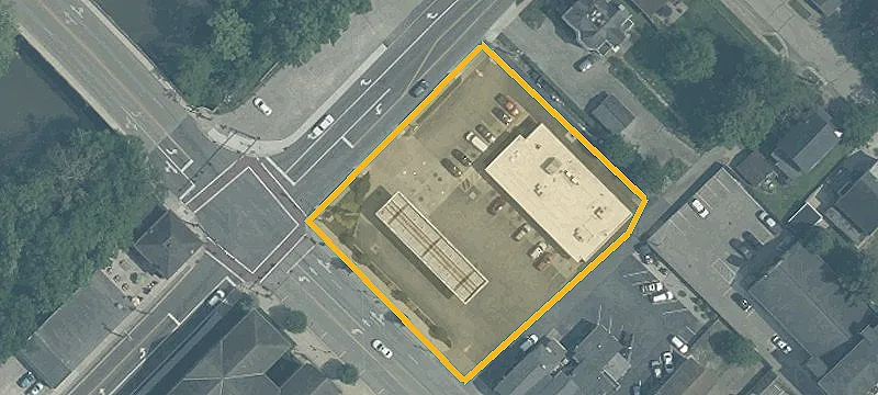 Main St