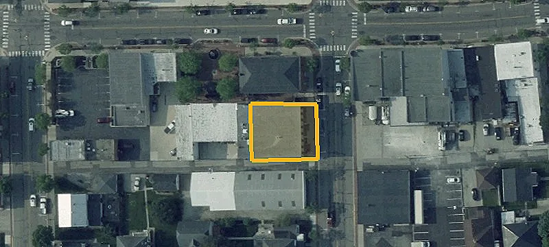 12 Ctr St