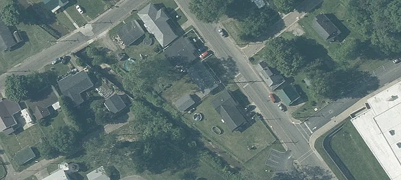 Lakeview Ave