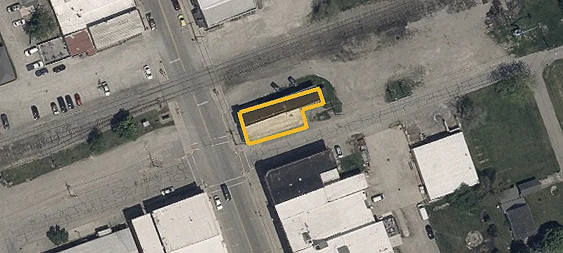 122 Main St