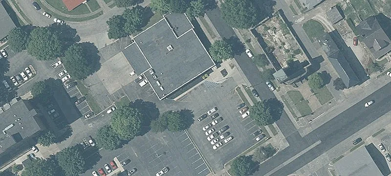4th St