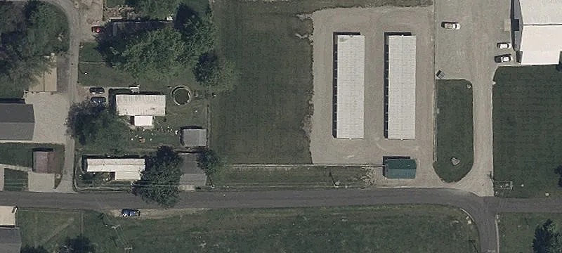 Tucker St