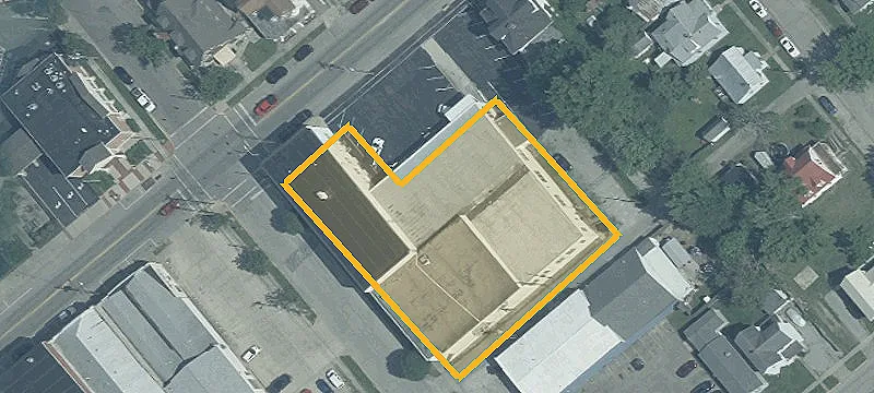 Main St