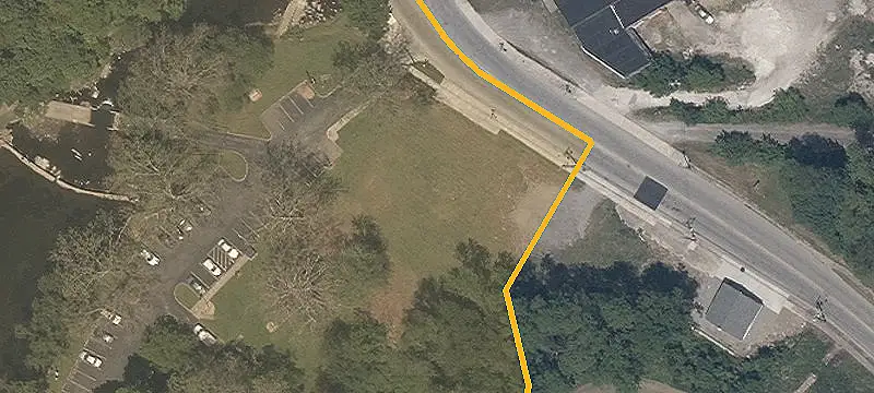 19 Lowellville Rd