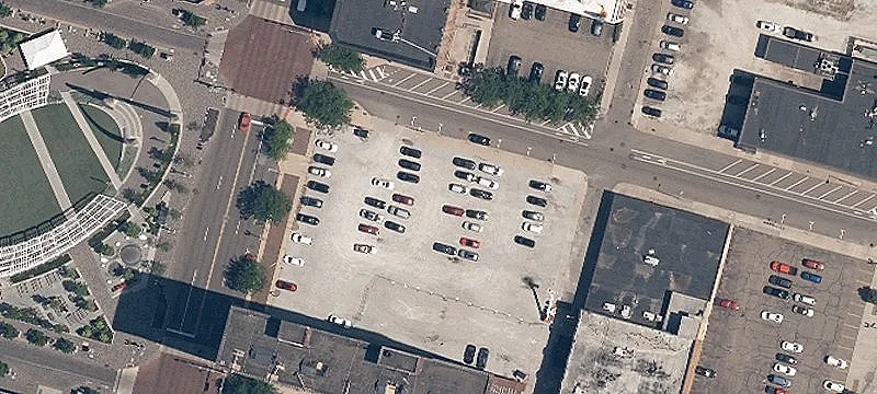 Market N Ave