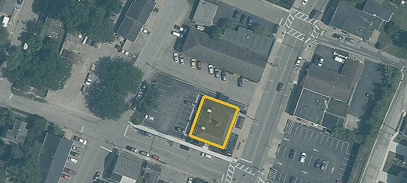 Main St
