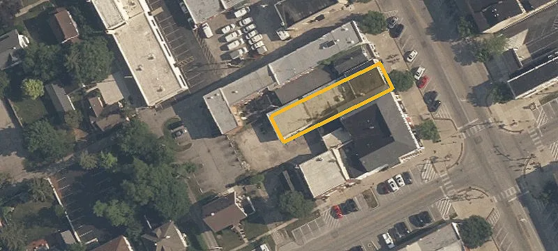 Louisiana Ave