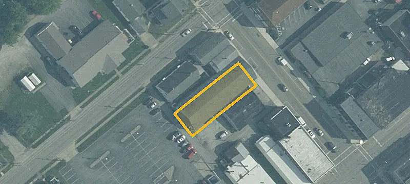 117 Broadway St