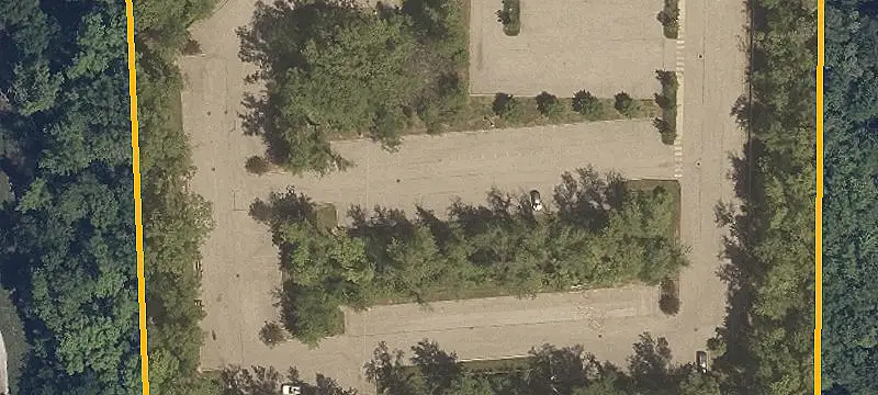 900 Bassett Rd