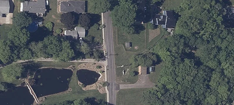 Maple St