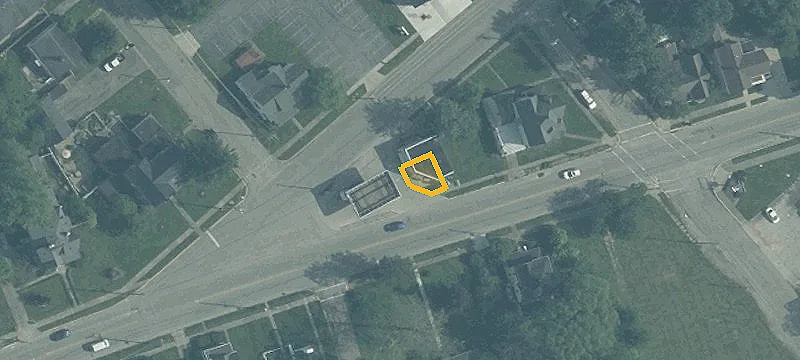 Main St