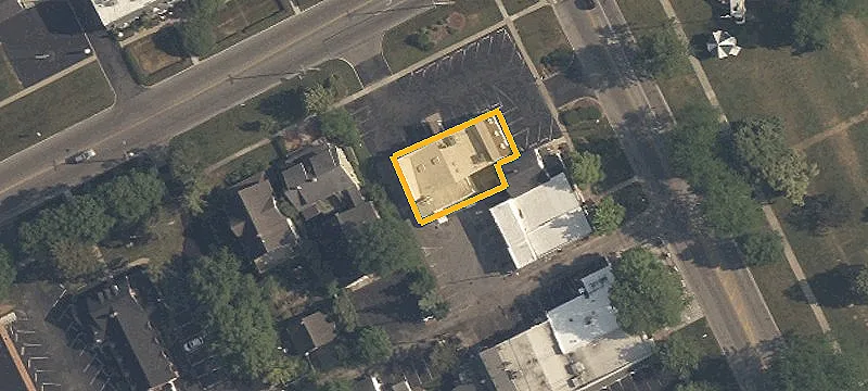 102 Indiana Ave