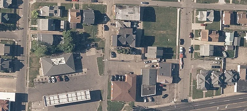 3177 Tuscarawas W St