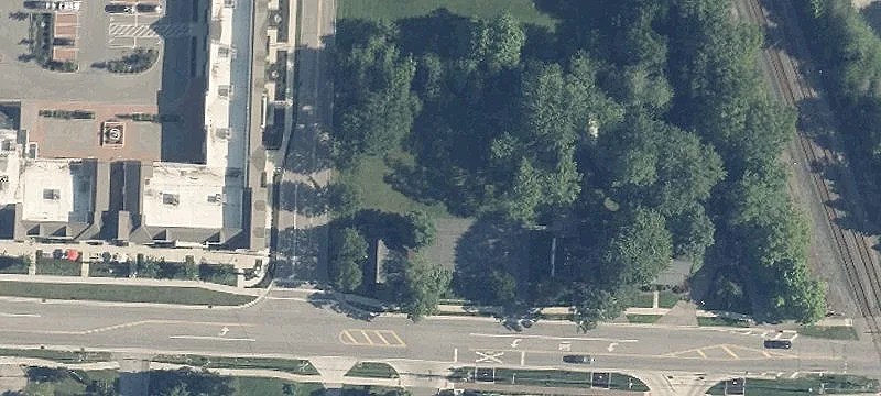 Olentangy St