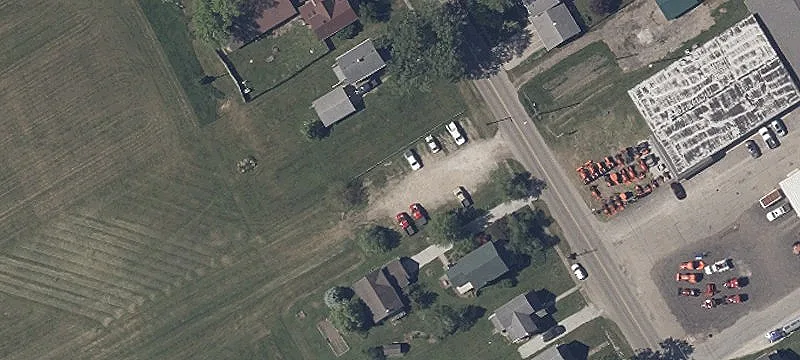 Kauffman Ave