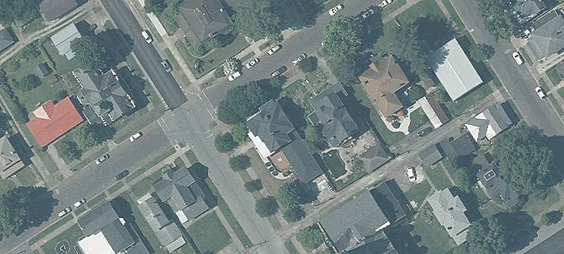 Lawrence St