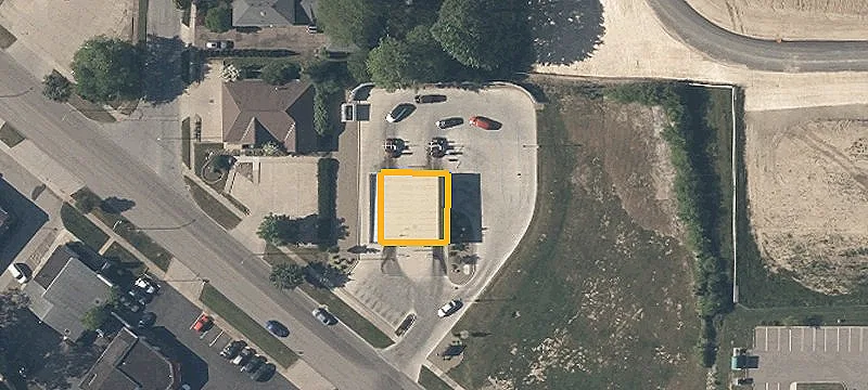 1675 Portage Trl