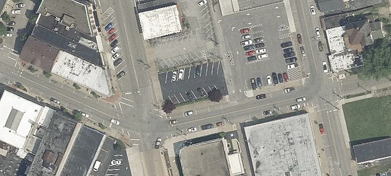 5th At Broadway St