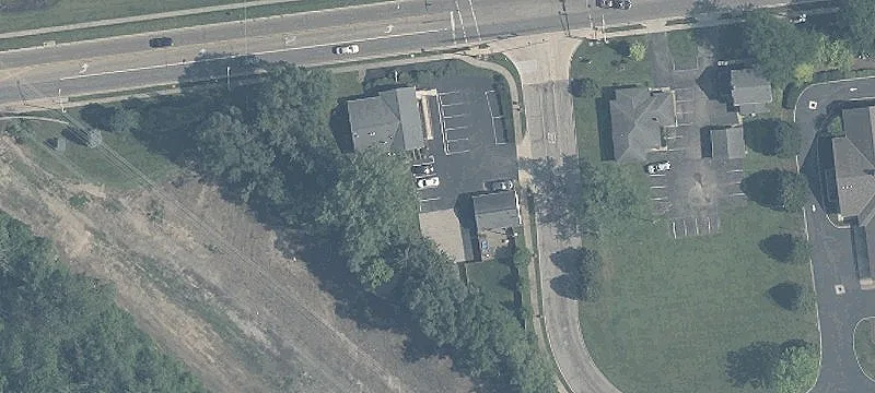 5125 Cemetery Rd