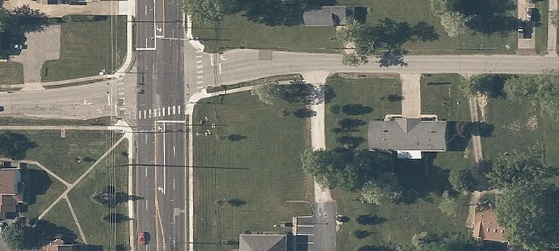 Darrow Rd