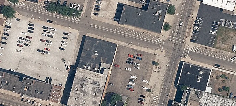 4th NE St