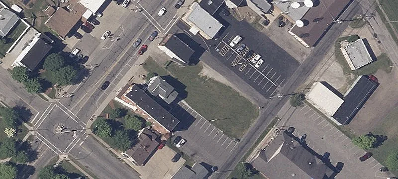 27 Portage St