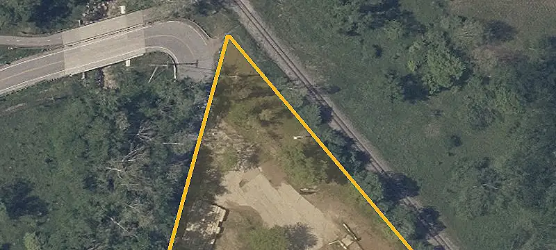 8900 Hemlock Rd