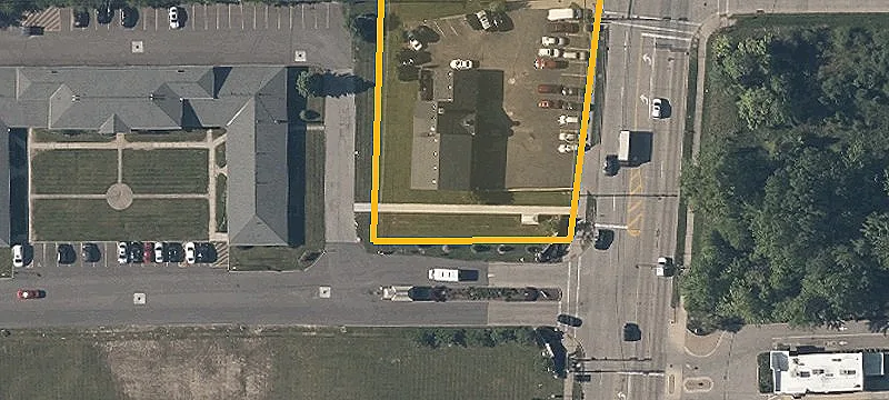 27000 Bishop Park Dr, Unit 4