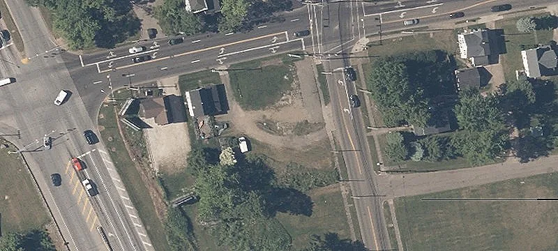 1st NE St