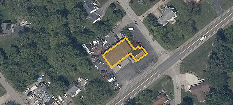 6247 Youngstown Hubbard Rd