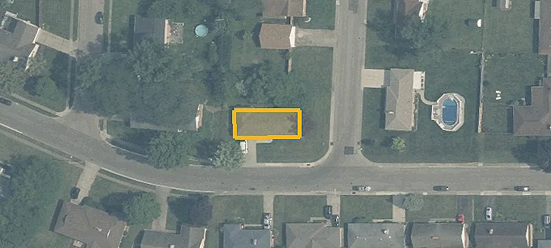 421 Bayonne Dr